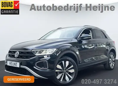 Volkswagen T-Roc TSI 115PK LIFE GOAL NAVI/CARPLAY/STOELVERW. uit 2025