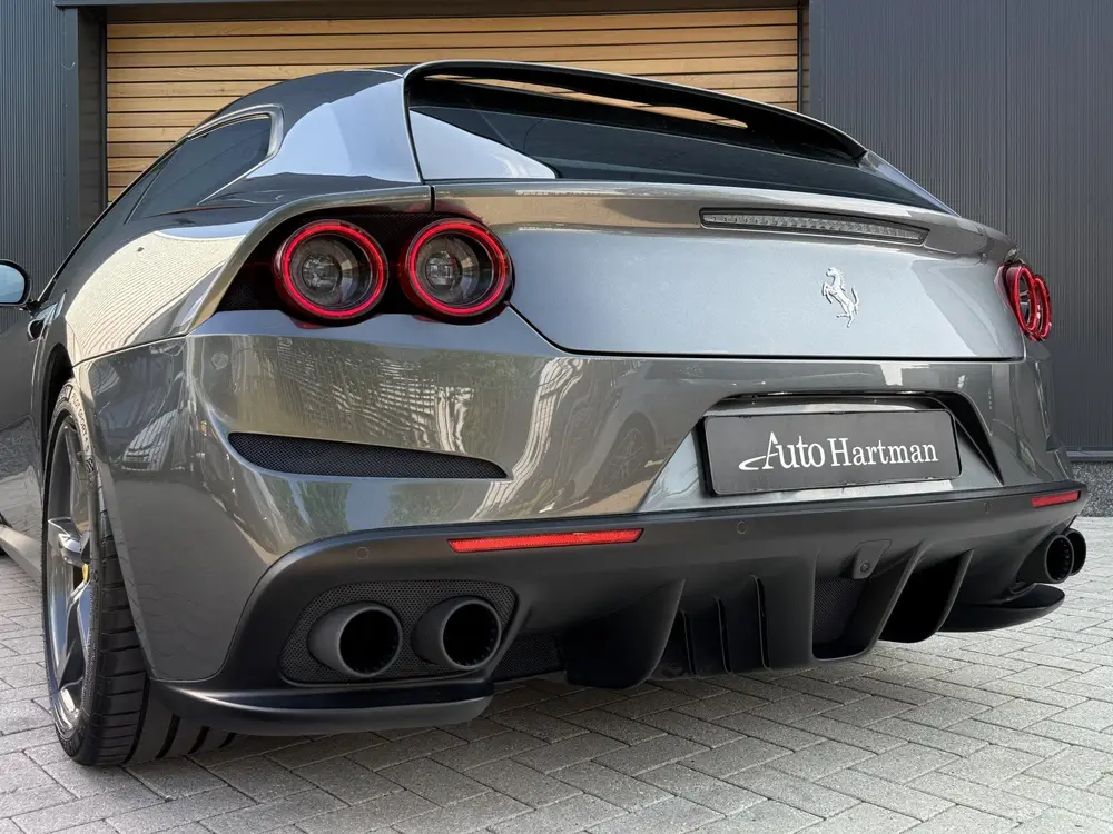 Ferrari GTC4Lusso T 3.9 V8 LIFT|PANO|P.DISPLAY|CARBON uit 2021, foto 12
