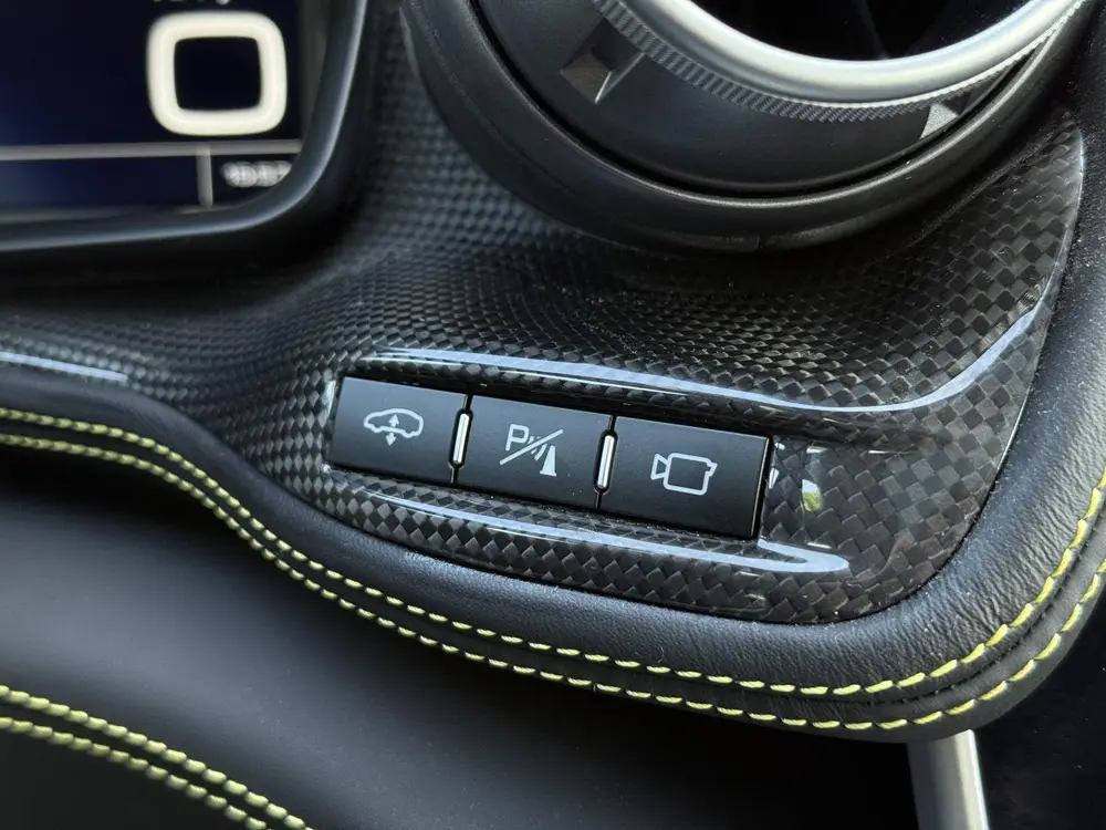 Ferrari GTC4Lusso T 3.9 V8 LIFT|PANO|P.DISPLAY|CARBON uit 2021, foto 18