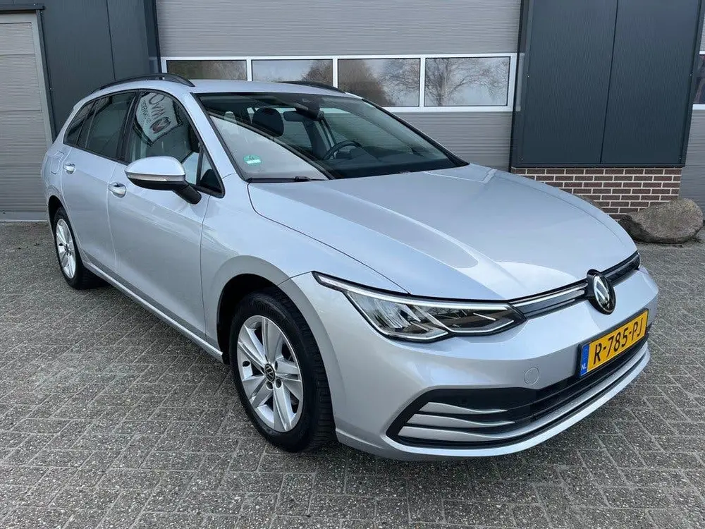 Volkswagen Golf Variant 1.0 TSI Life-Carplay-Adaptive-LM-NAP uit 2022, foto 5