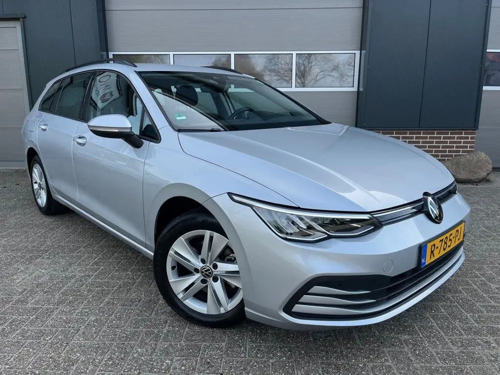 Volkswagen Golf Variant 1.0 TSI Life-Carplay-Adaptive-LM-NAP uit 2022, foto 6