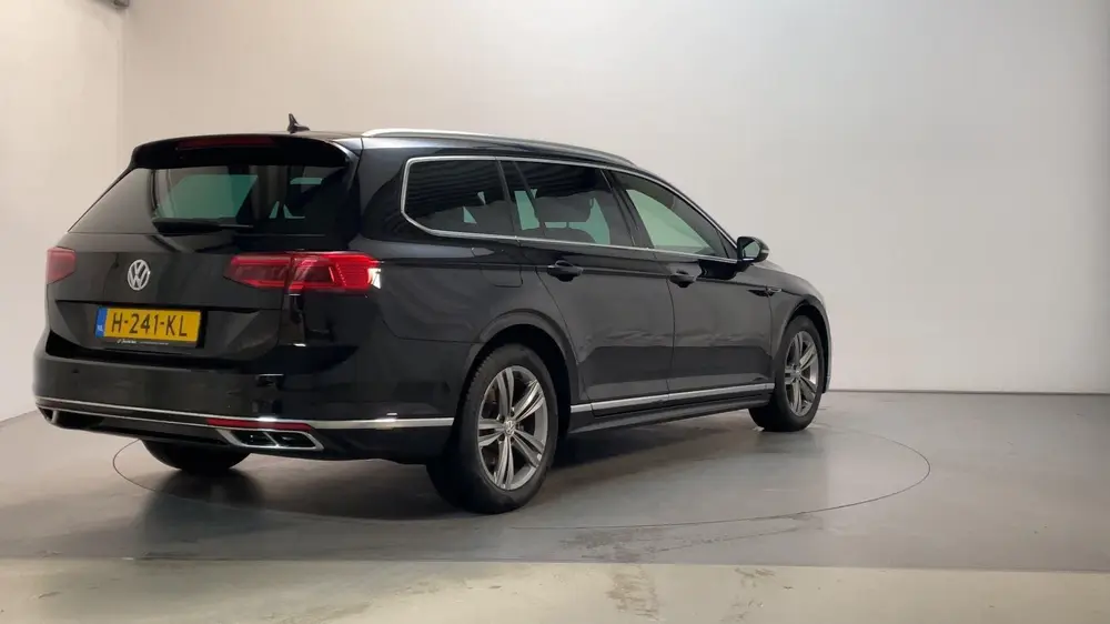 Volkswagen Passat Variant 1.5 TSI 150pk DSG Elegance Busines uit 2020, foto 3