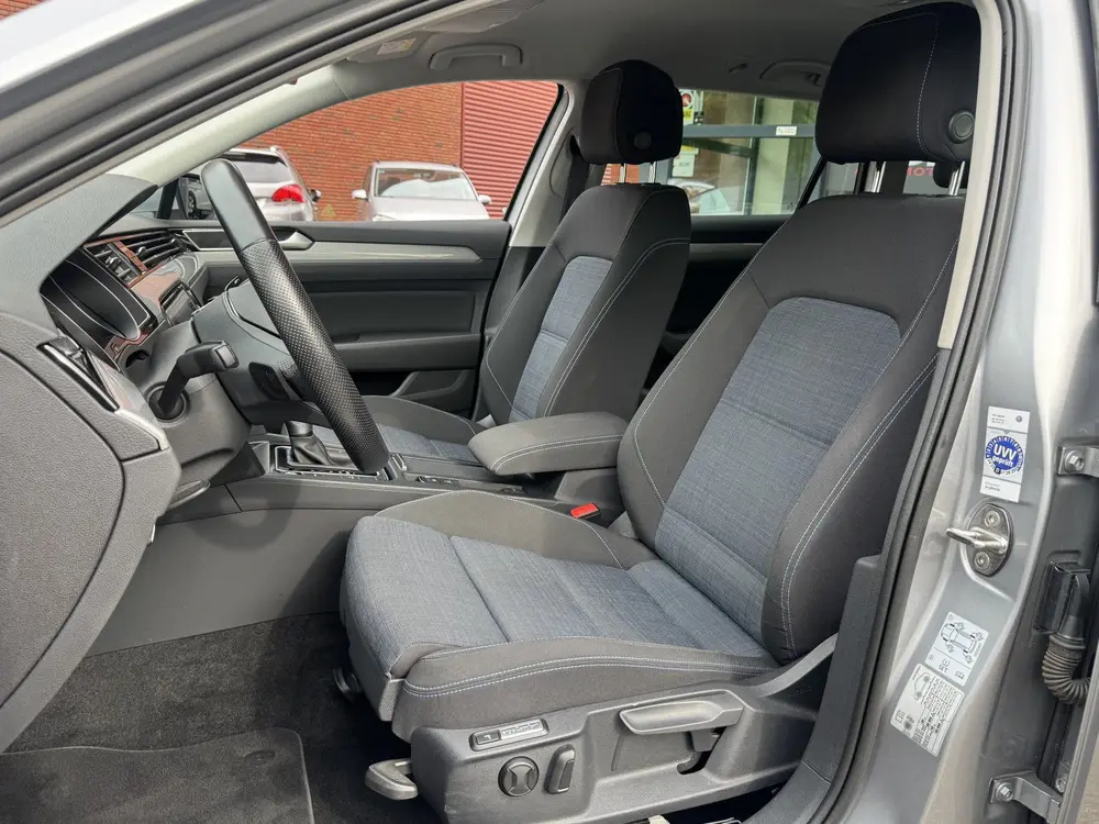 Volkswagen Passat Variant 1.4 TSI PHEV GTE Business // LED / uit 2022, foto 11