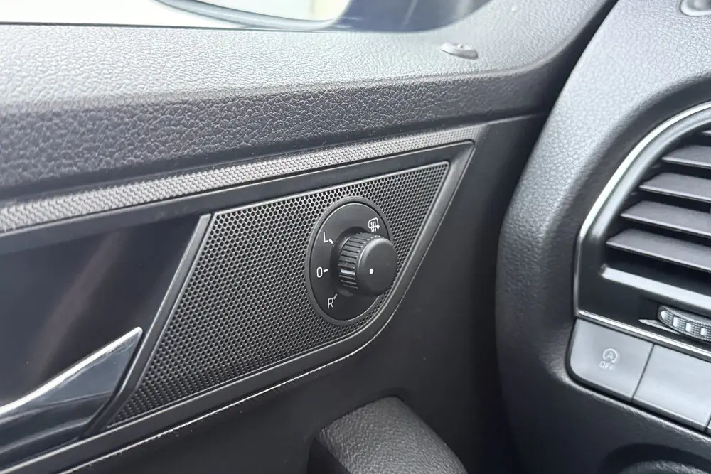Skoda Fabia 1.0 96 PK TSI Business Carplay Navi Cruise uit 2019, foto 18