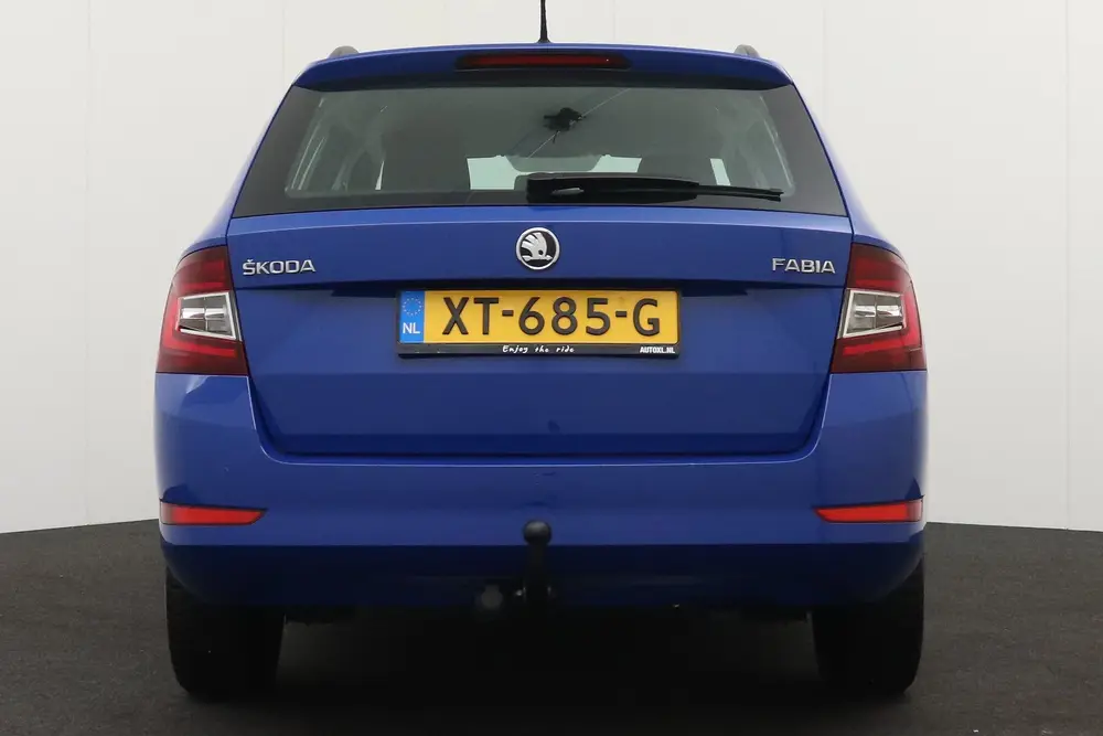 Skoda Fabia 1.0 96 PK TSI Business Carplay Navi Cruise uit 2019, foto 4