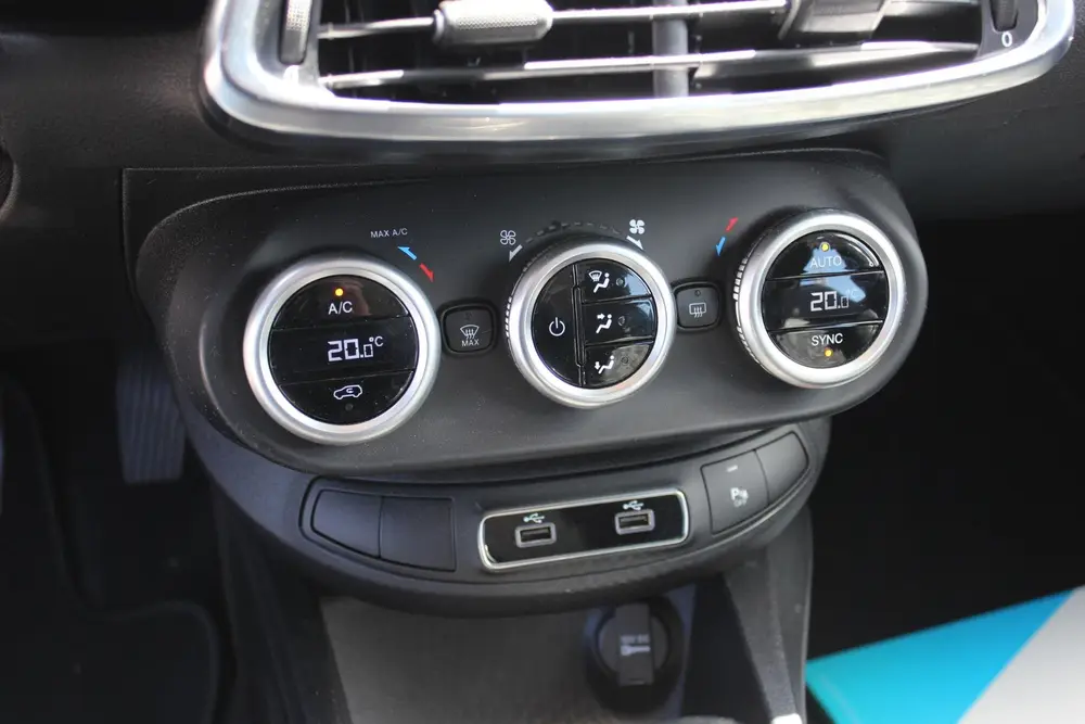 Fiat 500 X Cross 1.0 FireFly Turbo 120 uit 2022, foto 12