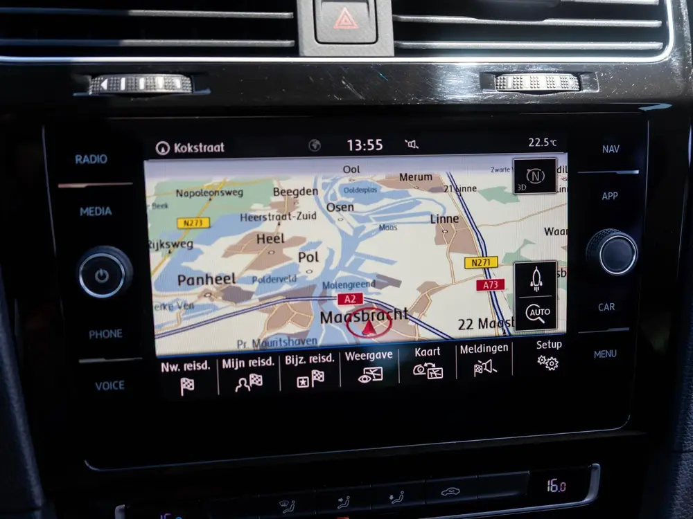 Volkswagen Golf 1.5 TSI Highline carplay - alcantara - dig. uit 2019, foto 10