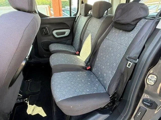 Citroën Berlingo CITROEN Berlingo 1.2 130pk XL 7pers. Live uit 2020, foto 18