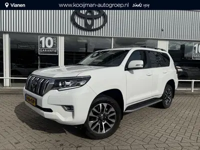 Toyota Land Cruiser 2.8 D-4D-F Professional Window Van Grijs uit 2024