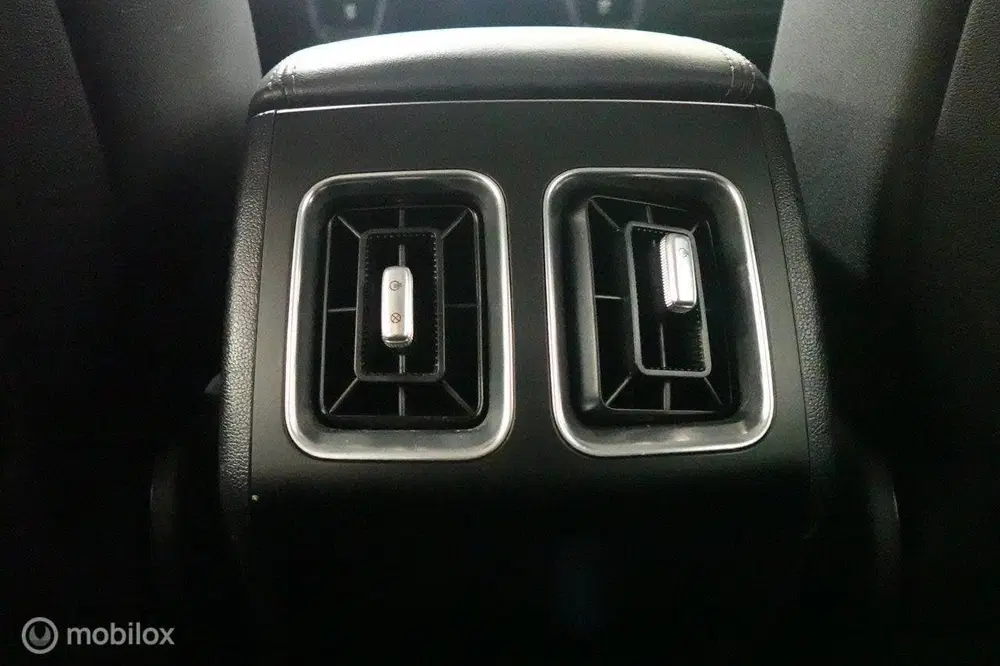 Kia Sorento 1.6 T-GDI Plug-in Hybrid 4WD DynamicLine 7 uit 2023, foto 18