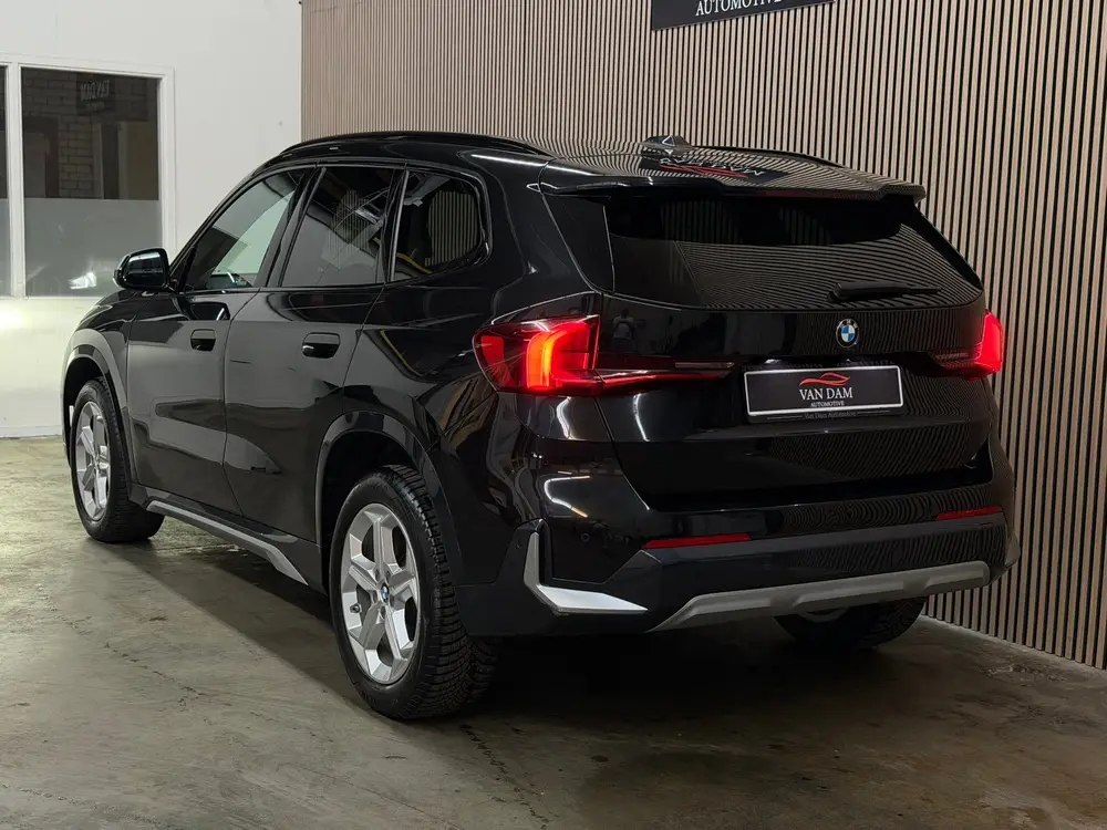 BMW X1 SDrive20i Mild-Hybrid xLine 2024 LEDER NAV uit 2024, foto 9