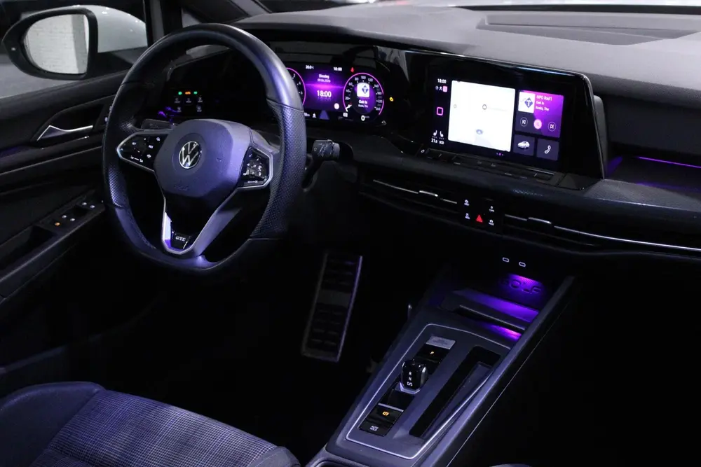 Volkswagen Golf 1.4 eHybrid GTE | Apple CarPlay | Stoelverwa uit 2021, foto 3