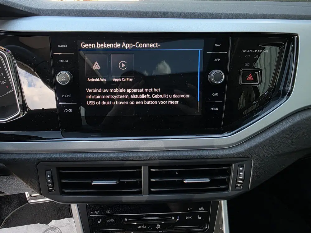Volkswagen Taigo 1.0 TSI GOAL |Panorama|Carplay| (bj 2024) uit 2024, foto 20