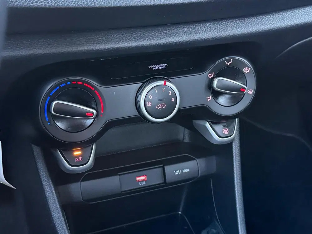 Kia Picanto 1.0 DPi DynamicLine uit 2023, foto 18