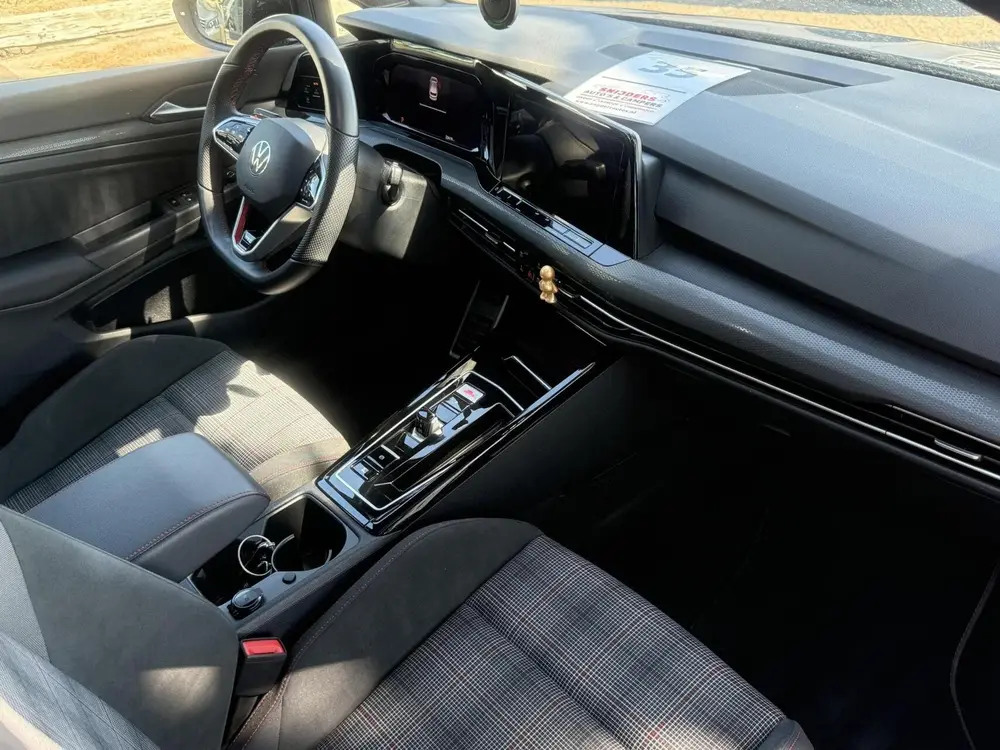 Volkswagen Golf 2.0 TSI GTI in top staat uit 2024, foto 10
