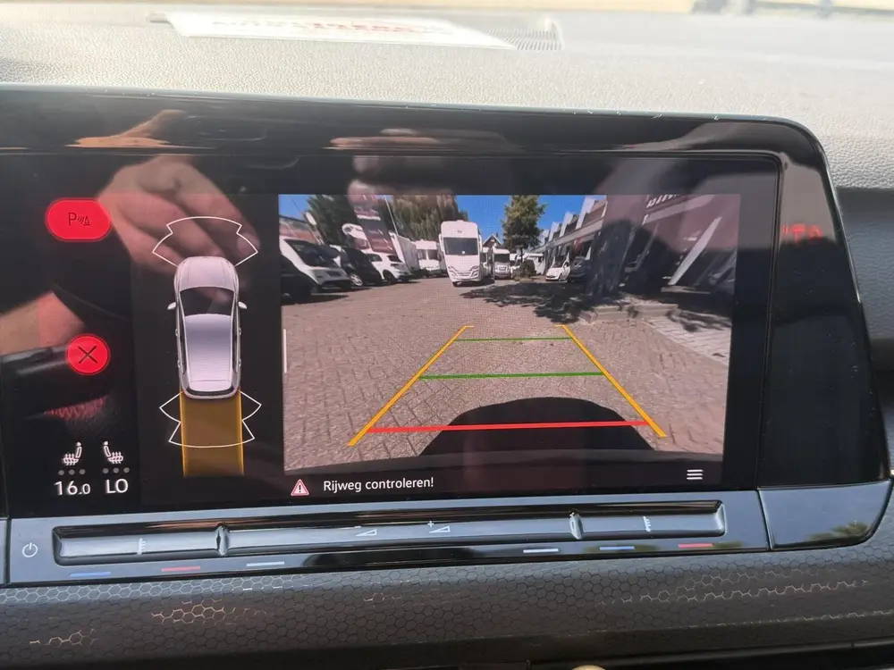 Volkswagen Golf 2.0 TSI GTI in top staat uit 2024, foto 14