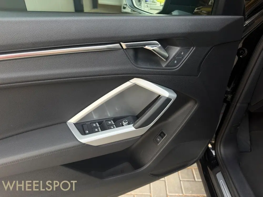 Audi Q3 35 TFSI S-line uit 2023, foto 9