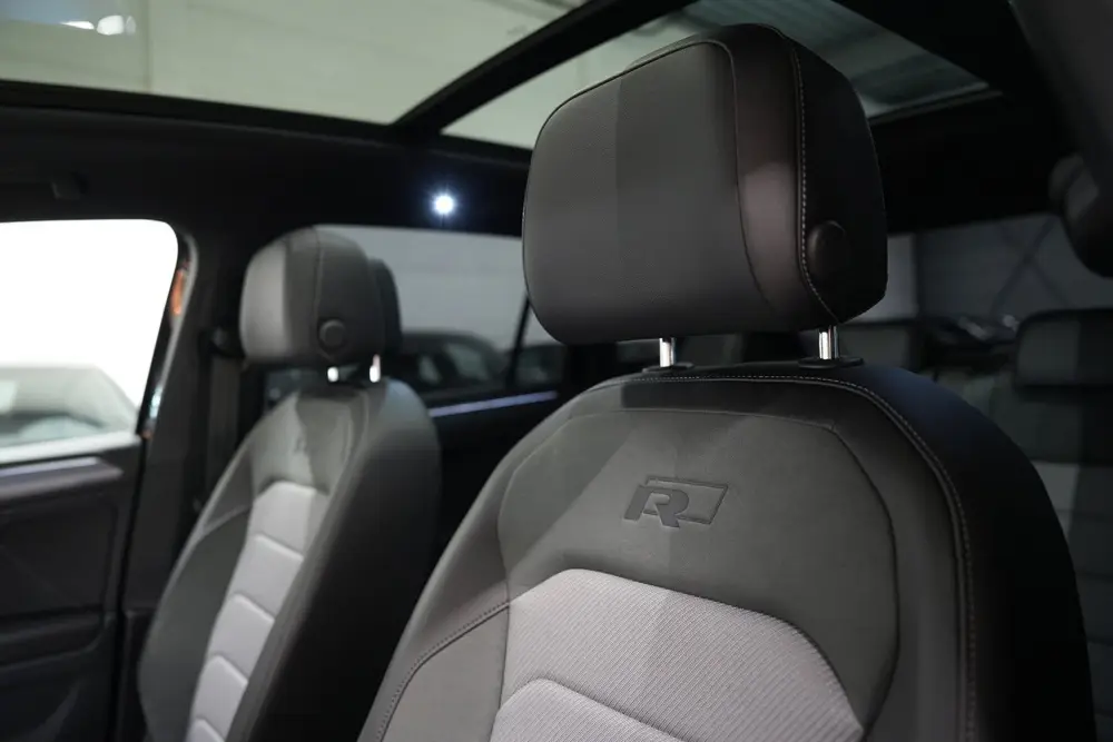 Volkswagen Tiguan 2.0 TSI 4Motion 3x R-Line * Pano - Trekhaa uit 2019, foto 15