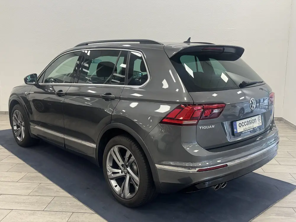 Volkswagen Tiguan 1.5 TSI ACT R-Line / NAVI / VIRTUAL / ADAP uit 2020, foto 2