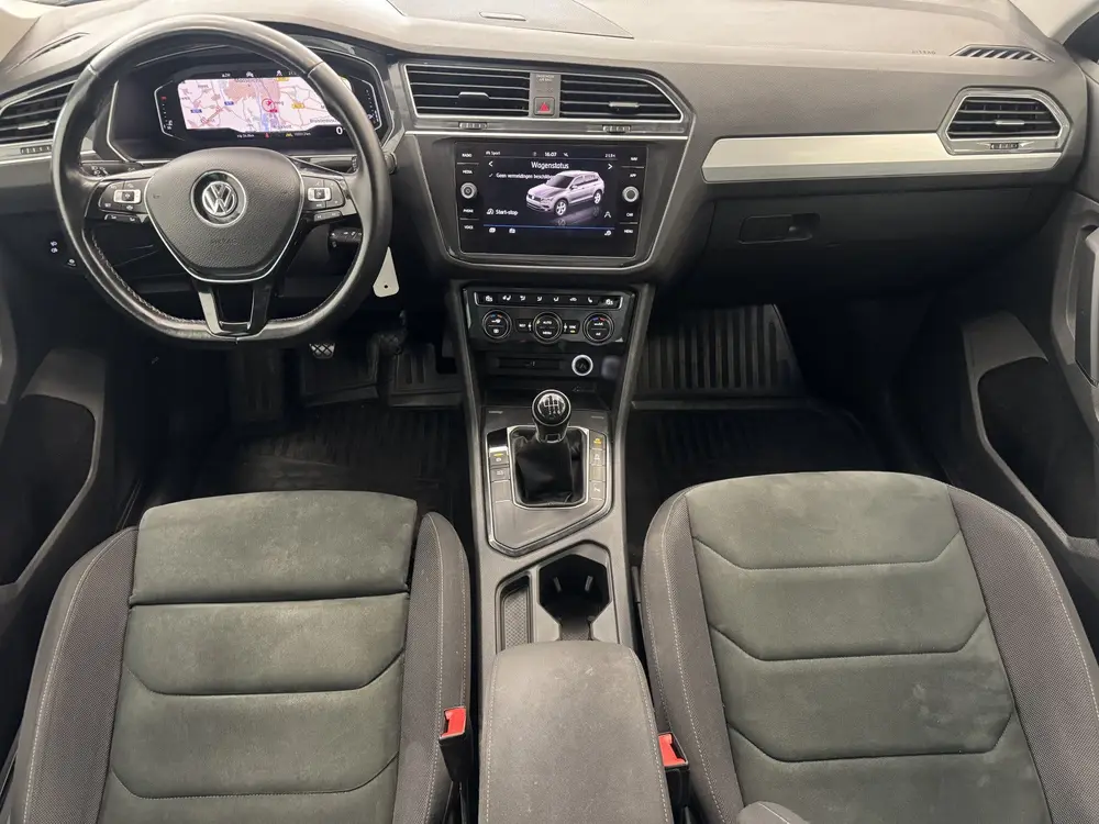 Volkswagen Tiguan 1.5 TSI ACT R-Line / NAVI / VIRTUAL / ADAP uit 2020, foto 3