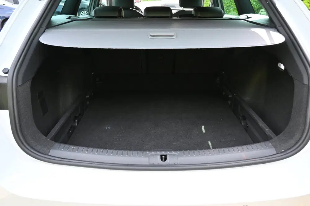 SEAT Leon 1.5 TSI FR Launch Edition. Origineel uit 2020, foto 14