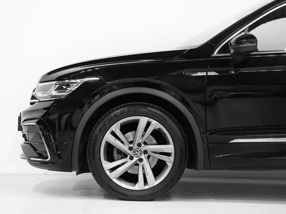 Volkswagen Tiguan 1.5 TSI R-Line Business+ Pano Leer Keyless uit 2021, foto 11