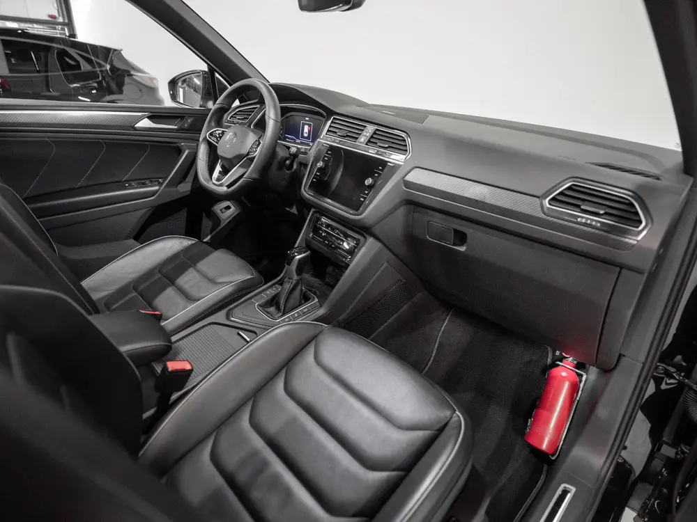 Volkswagen Tiguan 1.5 TSI R-Line Business+ Pano Leer Keyless uit 2021, foto 13