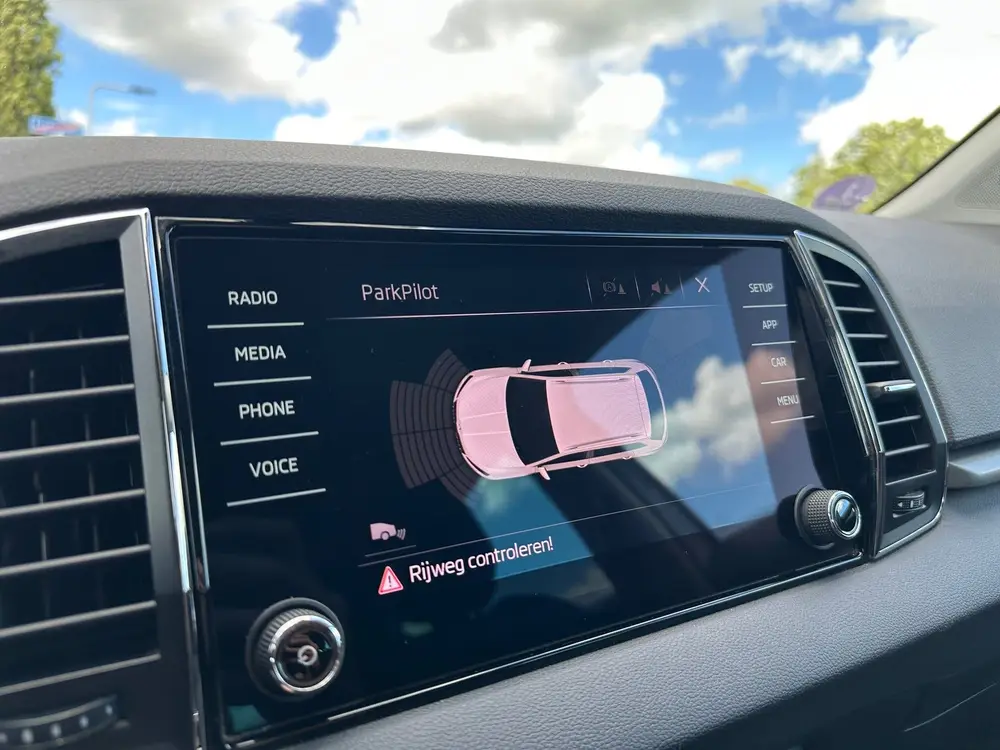 Skoda Karoq 1.5 TSI ACT Style uit 2019, foto 17