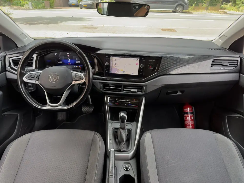 Volkswagen Polo 1.0 TSI AUT7 LIFE EDITION FACELIFT NAVI AIRC uit 2024, foto 12