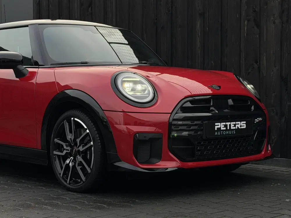 Mini John Cooper Works Mini 2.0 Cooper S John Cooper Works XL uit 2024, foto 10