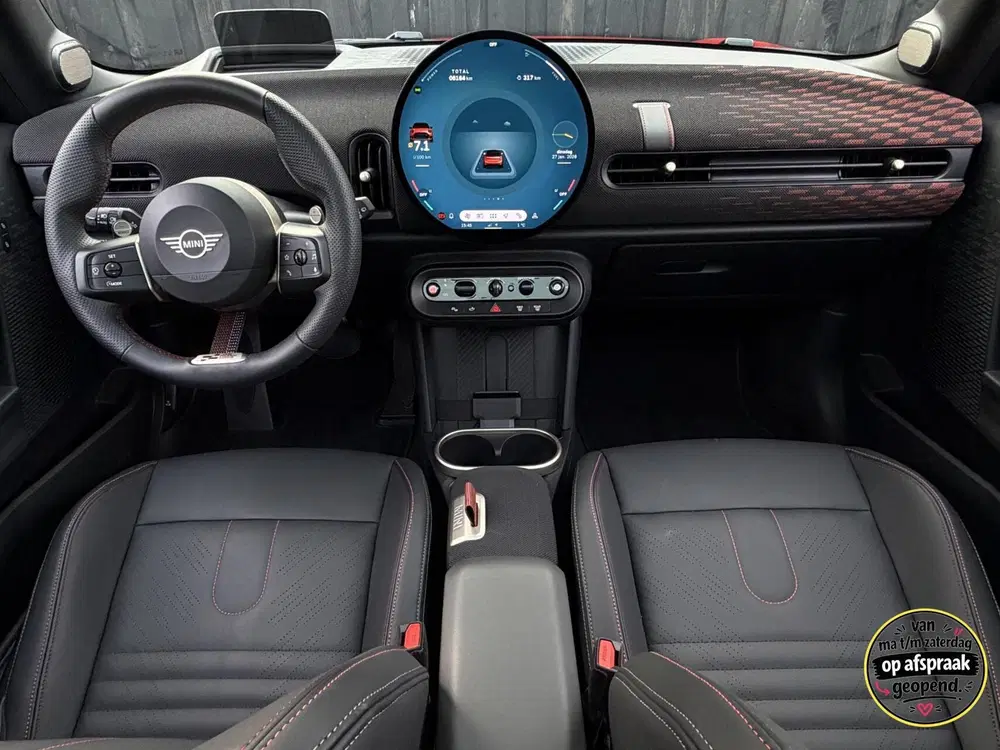 Mini John Cooper Works Mini 2.0 Cooper S John Cooper Works XL uit 2024, foto 2