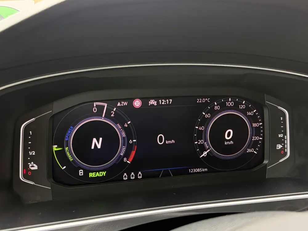 Volkswagen Tiguan 1.4 TSI eHybrid R-Line Business+ Trekhaak uit 2022, foto 5