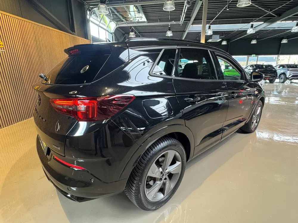 Opel Grandland 1.6 Turbo Plug-In Hybrid Ultimate Black Ed uit 2024, foto 3