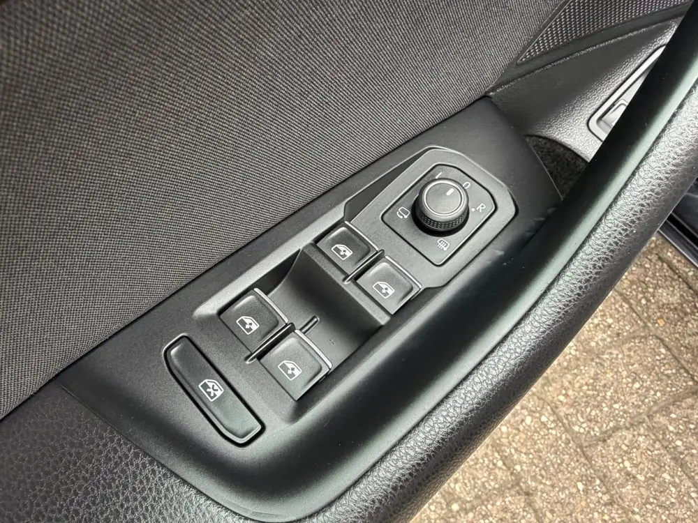 Volkswagen Passat Variant 1.4 TSI PHEV GTE Business 218PK Tr uit 2021, foto 18