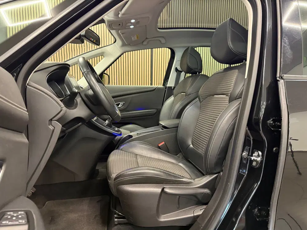 Renault Grand Scenic Grand Scénic 1.3 TCe Intens * Panoramadak uit 2019, foto 11
