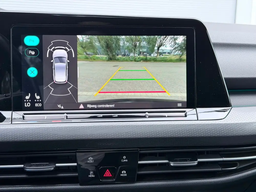 Volkswagen Golf 1.4 eHybrid GTE Pano/Matrix/Trekhaak uit 2022, foto 20