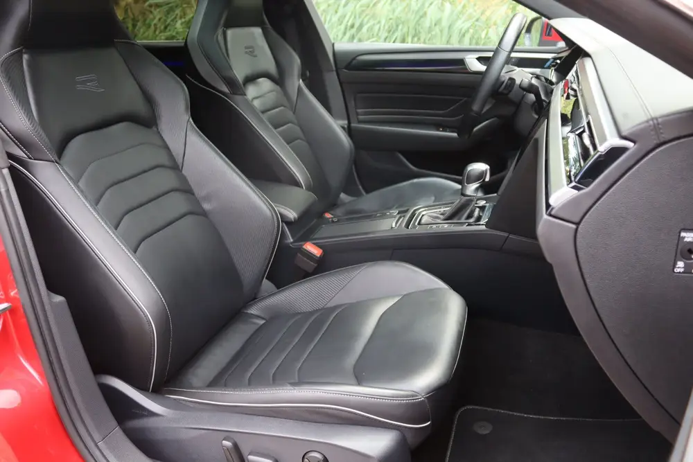 Volkswagen Arteon Shooting Brake 1.4 TSI eHybrid R-Line Pano uit 2021, foto 10