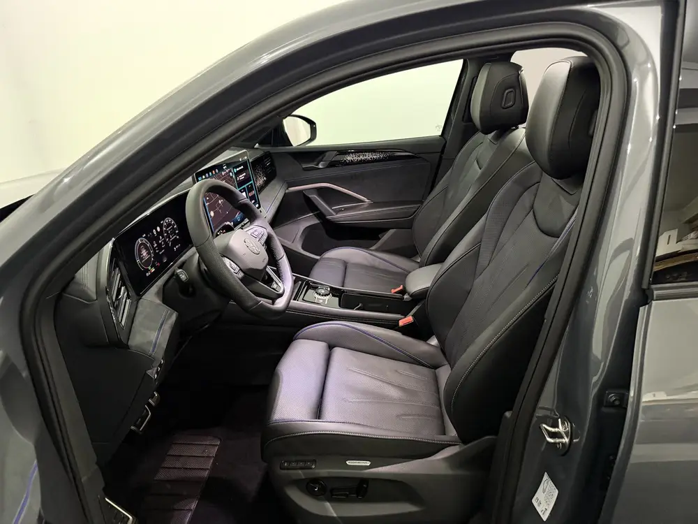 Volkswagen Tiguan 1.5 eHybrid R-Line Edition Plug-in Panoram uit 2026, foto 6