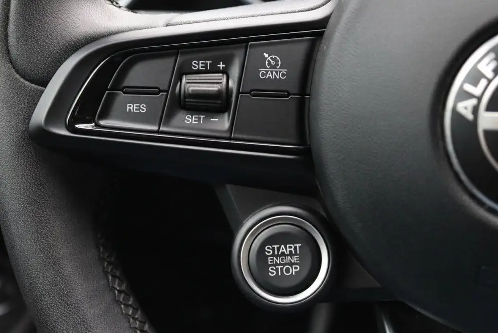 Alfa Romeo Giulia 2.0 Super 200PK Leder l Carplay l Camera l uit 2021, foto 20