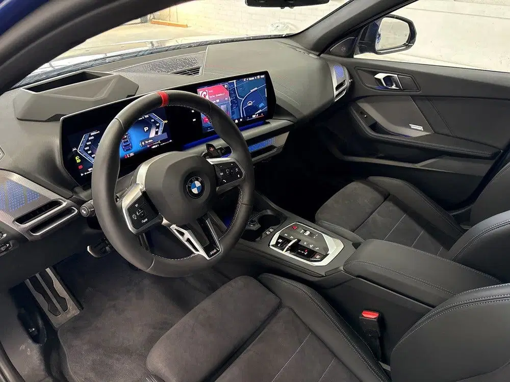 BMW 1-serie M135 xDrive M Sportpakket Pro uit 2025, foto 15