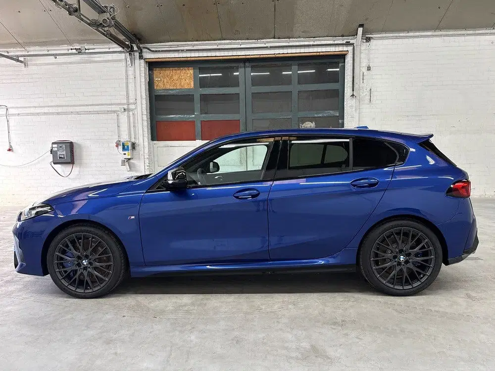BMW 1-serie M135 xDrive M Sportpakket Pro uit 2025, foto 2
