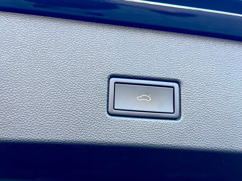Volkswagen T-Roc 1.5 TSI R-Line Pano/Matrix/Beats uit 2023, foto 9