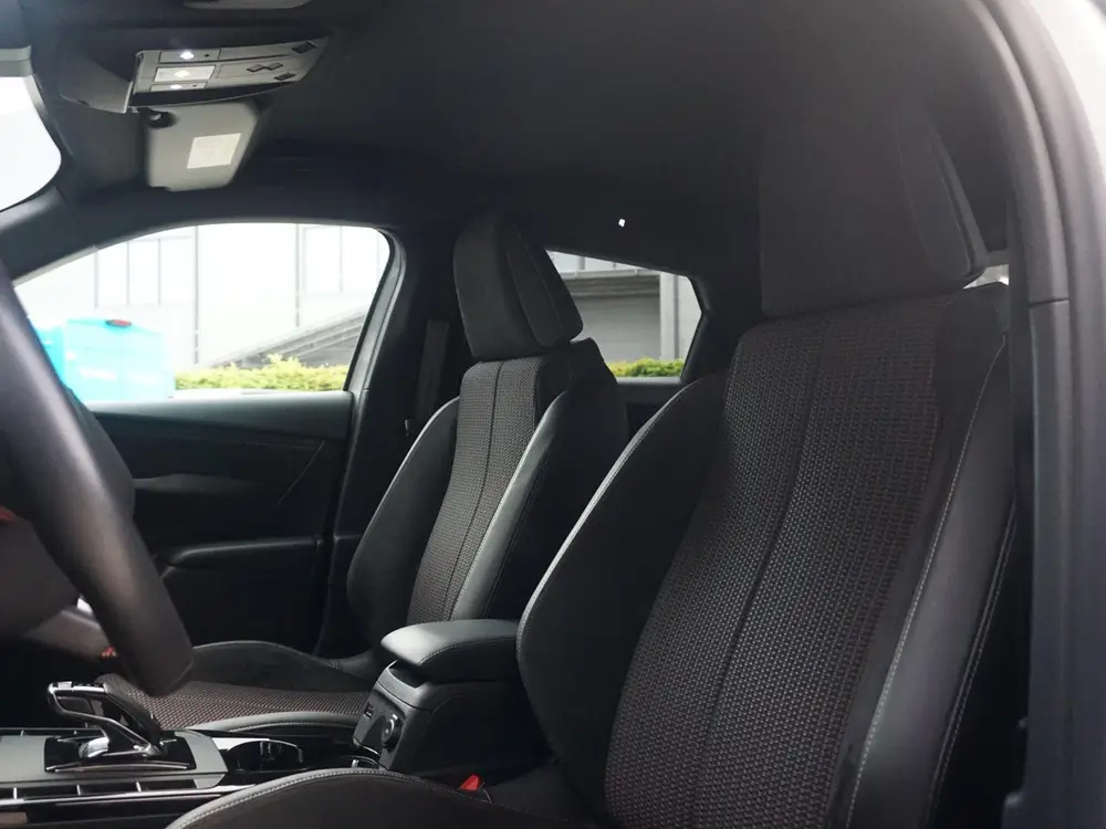 DS Automobiles 3 Crossback DS 3 Crossback 1.2 TURBO 130 Performance Line Parkeerhulp v/ uit 2020, foto 13