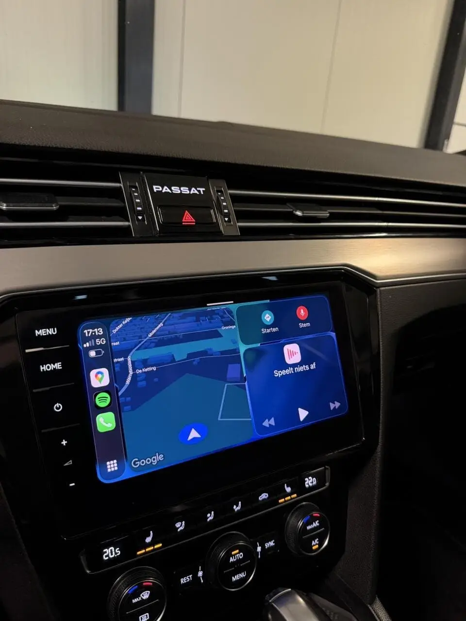 Volkswagen Passat Variant Passat 1.6 TDI R-line Pano Virtual Trekhaak NAP uit 2020, foto 18