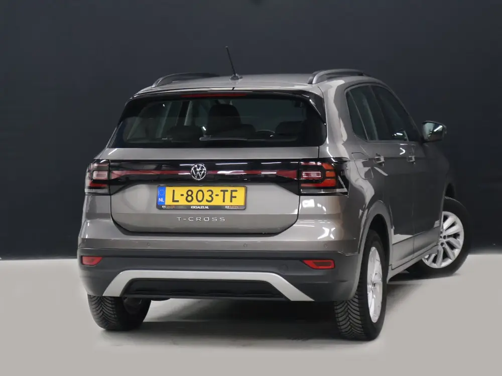 Volkswagen T-Cross 1.0 TSI Life [ADAPTIVE CRUISE, APPLE CARP uit 2021, foto 7