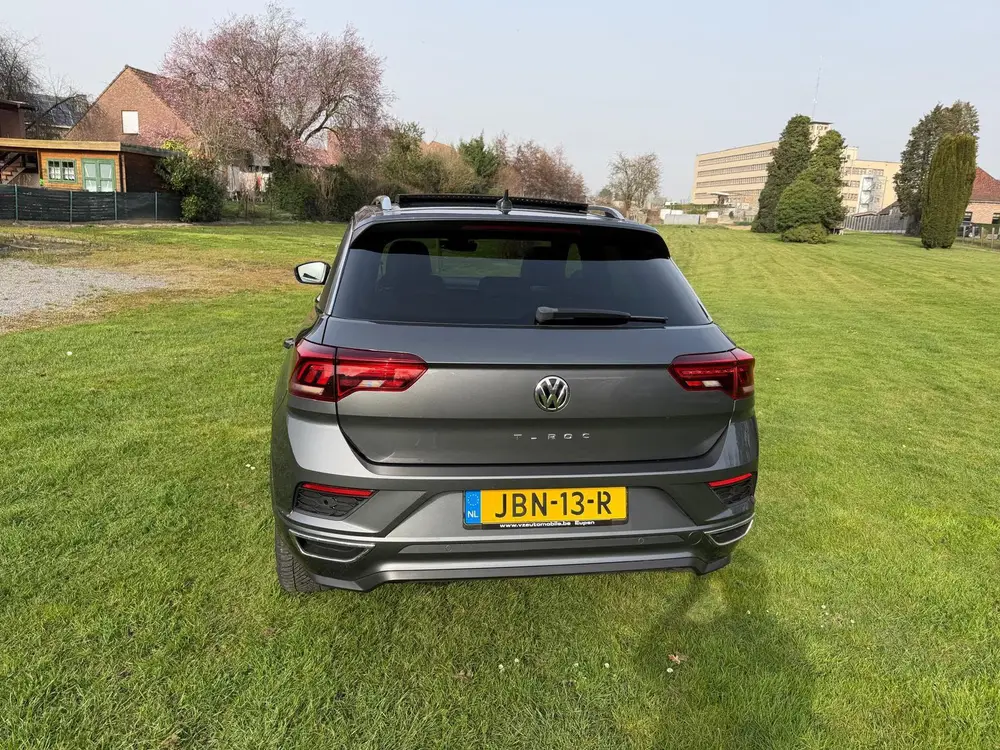 Volkswagen T-Roc 1.5 TSI 150pk 7-DSG 2020 Grijs uit 2019, foto 5