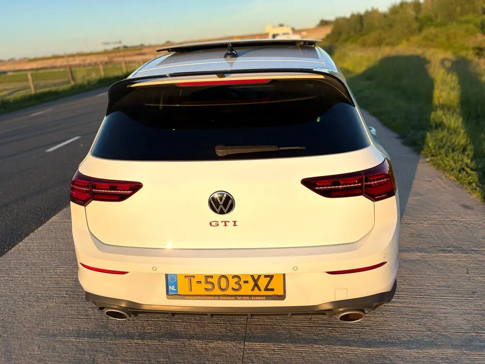 Volkswagen Golf Clubsport 2.0 TSI 300 PK Dsg7 2021 Wit uit 2021, foto 10