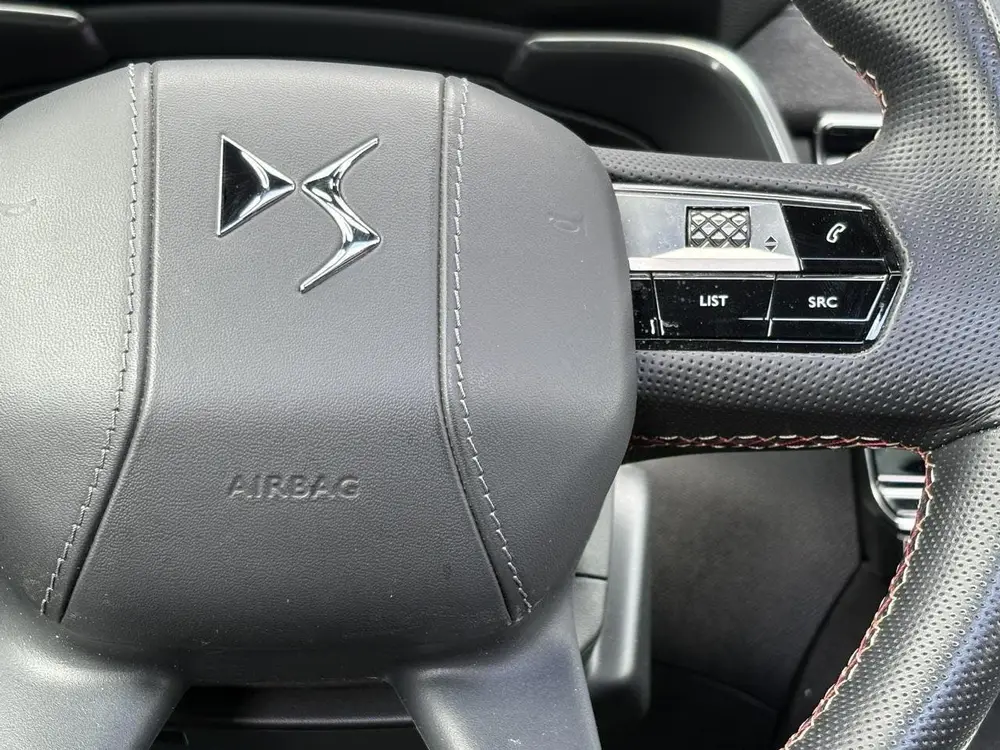 DS Automobiles DS 7 DS DS 7 E-Tense 300 4x4 Performance Line uit 2023, foto 20