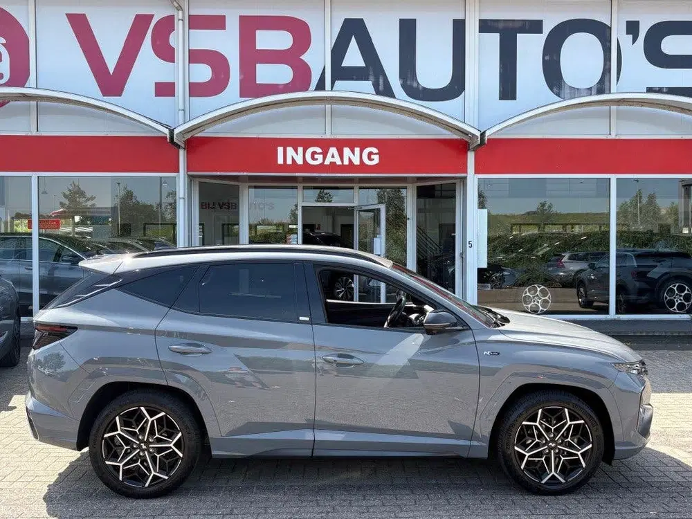 Hyundai TUCSON 1.6 T-GDI MHEV N-LINE 180PK NARDO-GREY NAV uit 2021, foto 4