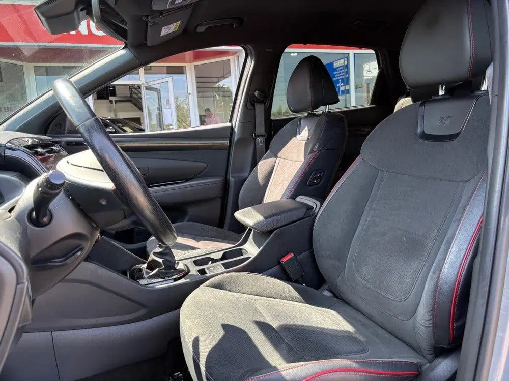 Hyundai TUCSON 1.6 T-GDI MHEV N-LINE 180PK NARDO-GREY NAV uit 2021, foto 5